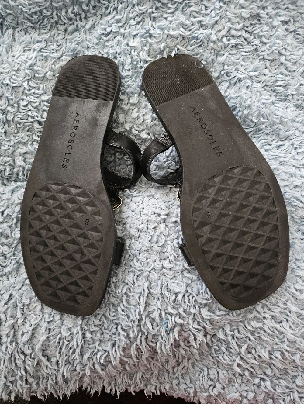 AEROSOLES Black Slide Sandals with Gold Chain Accent Sz 8